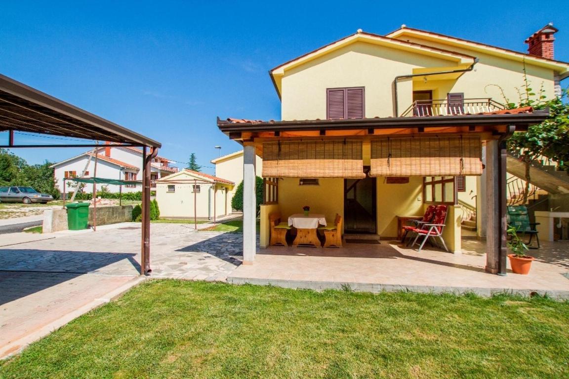 Apartments With A Parking Space Vinez, Labin - 11851 מראה חיצוני תמונה